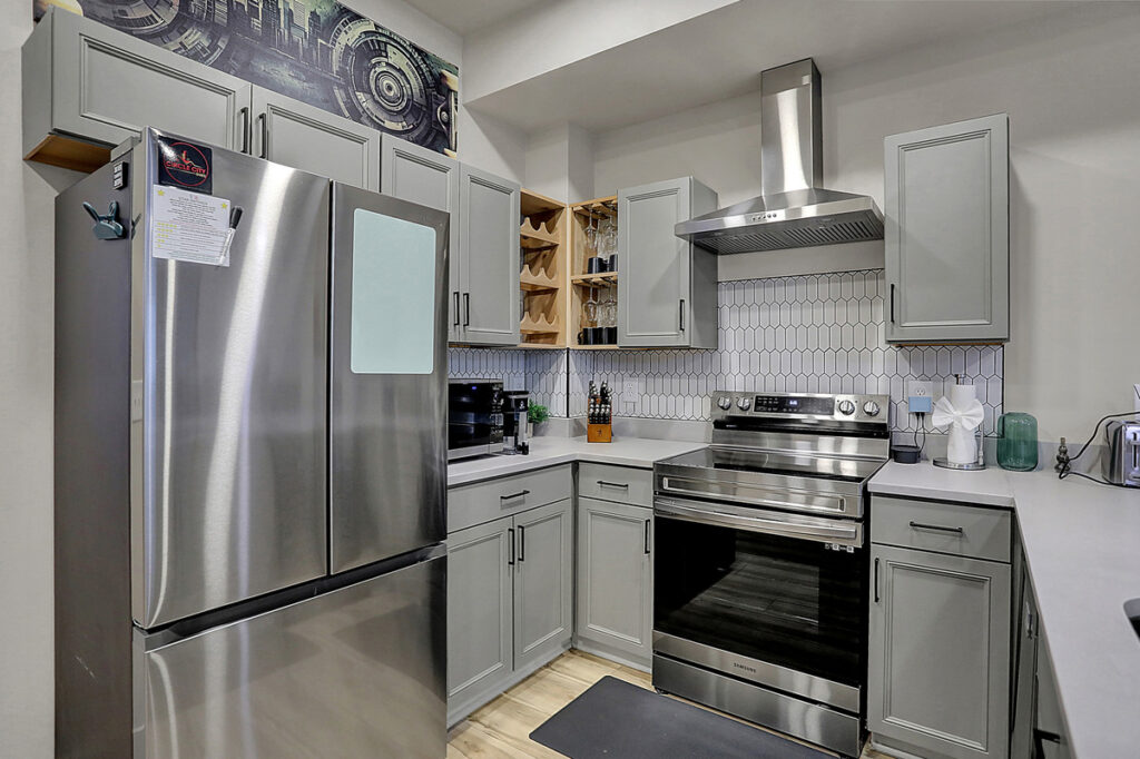 Fully equipped kitchen
